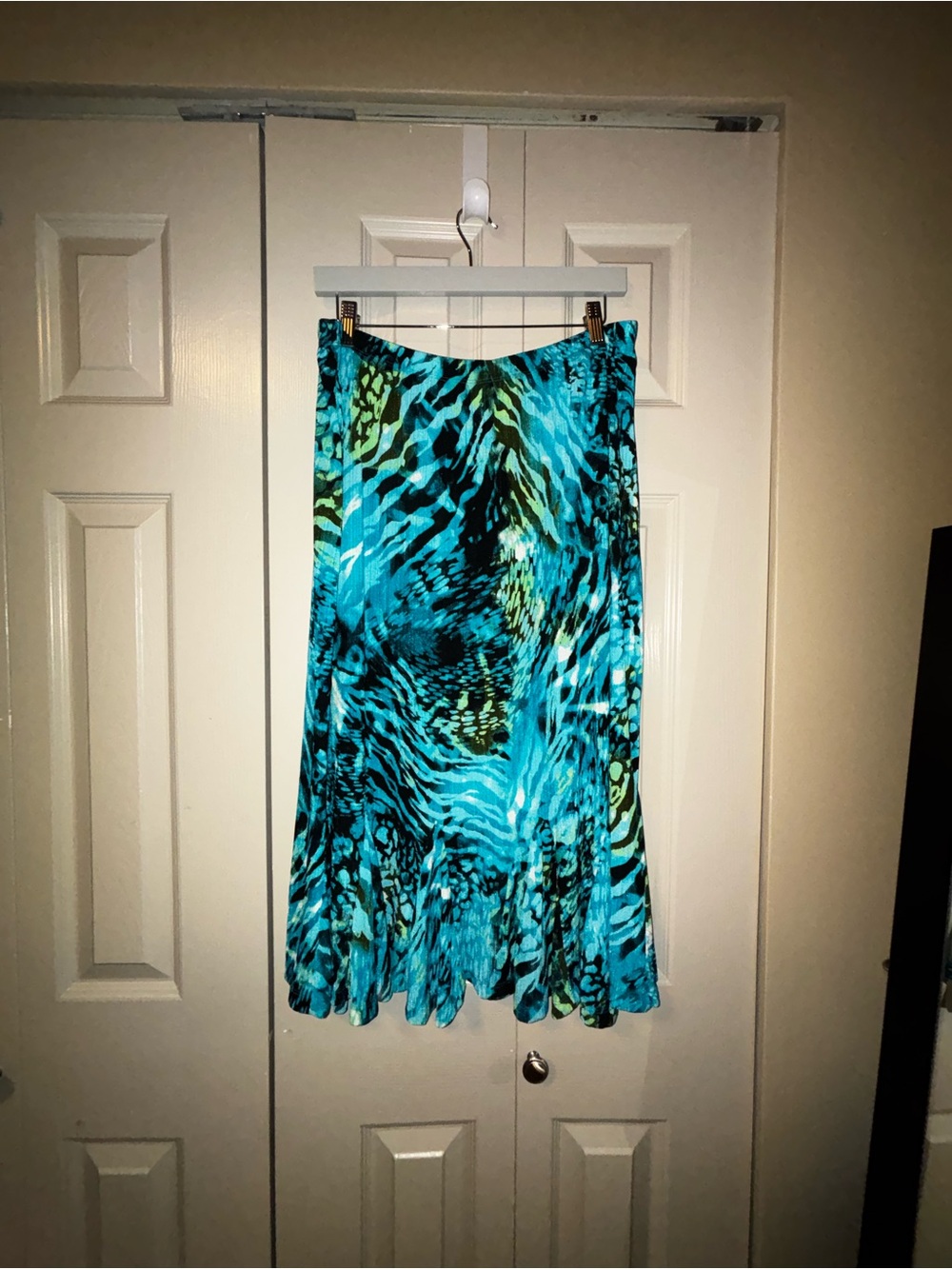 Blue Green Animal-Print Midi Skirt